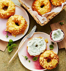 Möhren-Käse-Bagels