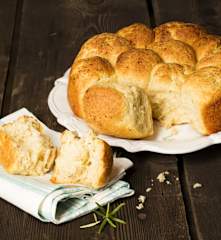 Pikante Erdäpfelbuchteln