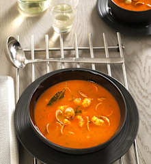 Sopa de berberechos y gambones