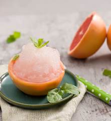 Granita grejpfrutowa z rumem