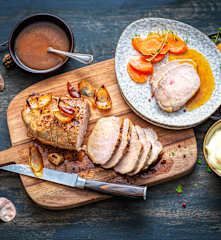 Rôti de veau, sauce au cidre, purée de panais et carottes Vichy