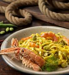 Fettuccine al limone al sugo di scampi