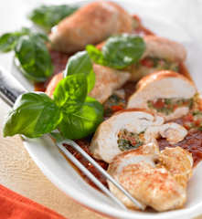 Gefüllte Pouletbrustpäckchen mit Kartoffeln