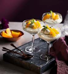 Zitrus-Mousse mit Orangenfilets