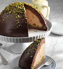 Kugelige Mozarttorte