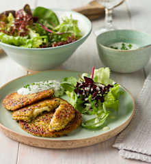 Gefüllte Zucchini-Erdäpfelpuffer mit "RUPP S´beschte Sortiment"