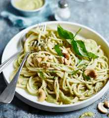 Cashew-Basilikum-Pesto