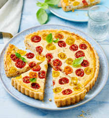 Ricotta-Tarte mit bunten Tomaten