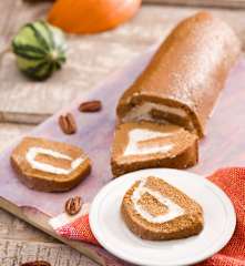 Rolada dyniowa z orzechami pecan