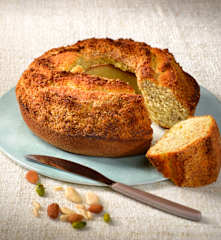 Ciambellone alla frutta secca