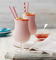 Çilekli Cheesecake Milkshake
