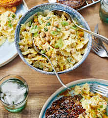 Orientalischer Nudelsalat