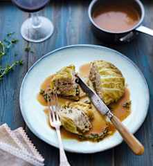 Minichoux farcis au veau, parmesan et noisettes