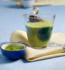 Hafer-Matcha-Latte