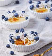 Crème brûlée de coco vegano