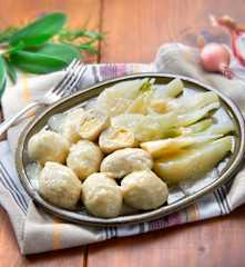 Polpette di pollo cuore di formaggio e finocchi