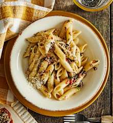 Nudeln mit Pilz-Pesto