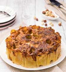 Torta di paccheri in crosta di frutta secca