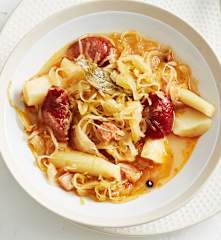 Sauerkrauteintopf mit Pastinake