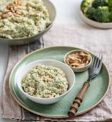 Sałatka kalafiorowo-brokułowa