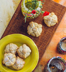 Polvorones de Día de Muertos