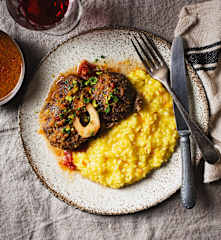 Ossobuco di manzo di Razza Piemontese a Cottura Lenta e risotto allo zafferano