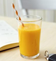 Ananas-Orangen-Smoothie
