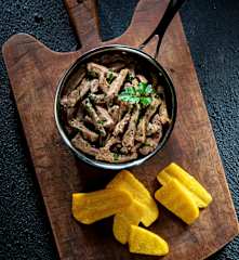 Polenta con straccetti di manzo