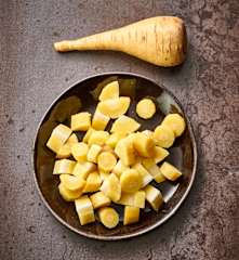 Chirivías al vapor (200-500 g) en cestillo