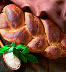 Treccia di grano duro alla salvia