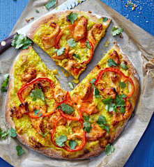 Curry-Hähnchen-Pizza