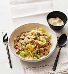 Nudeln mit Pilz-Sahne-Sauce