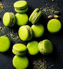 Macarrones de pistache con ganache de pistache