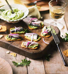 Tosta toscana con sardinas