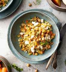 Salade de pomme et de fenouil au sésame grillé