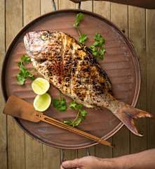 Fragrant whole barbecued fish