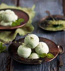 Lody matcha