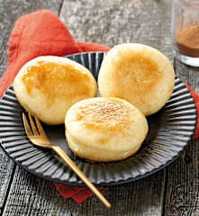 Dampfnüdle (petits pains au lait vapeur)