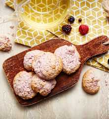 Cookies aux fruits rouges