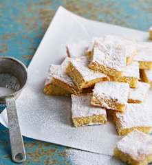 Quadrados de amêndoa