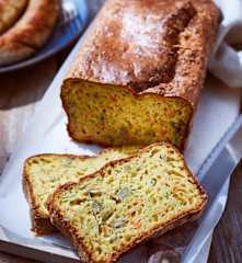 Zucchini-Karotten-Brot
