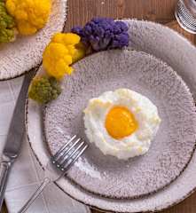 Uovo nuvola con cavolfiori