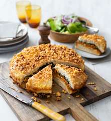 Middle Eastern lamb pizza pie (TM6)