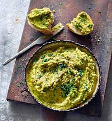 Bärlauch-Hummus