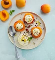 Crema per albicocche ripiene