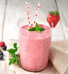 Smoothie ai frutti di bosco e yogurt