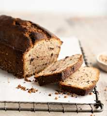 Torta al cioccolato e croccante di grano saraceno
