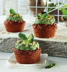 Ispanaklı Yoğurtlu Pancarlı Kek