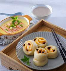 葡萄乾起司饅頭&蟹肉棒蒸蛋、珍寶米漿