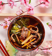 Zuppa di manzo con verdure